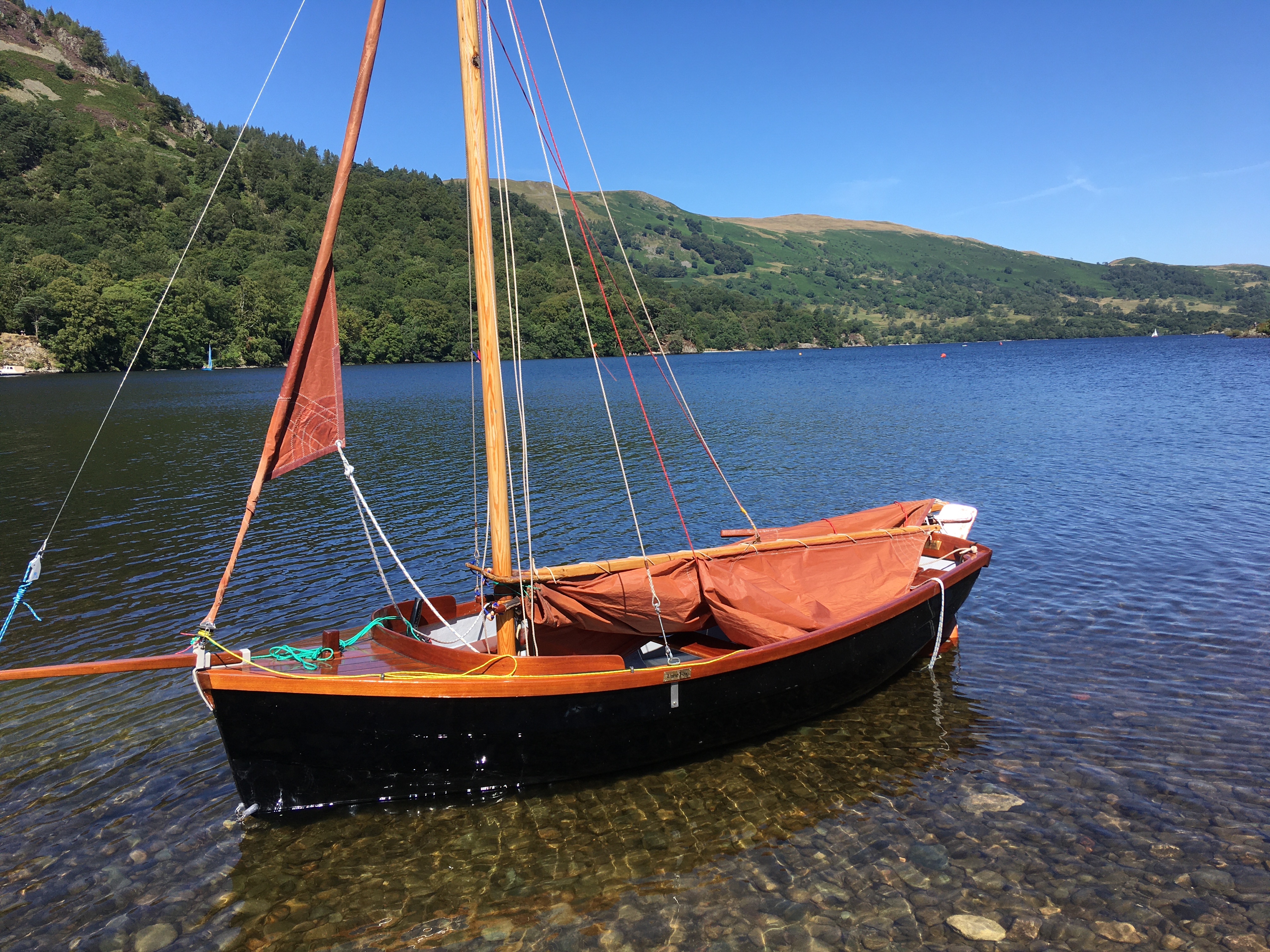 Lune Fox Character Boats Lune Pilot