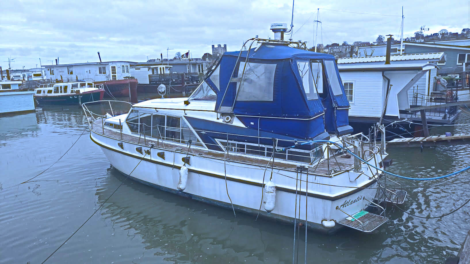 Atlantis Broom Ocean 37