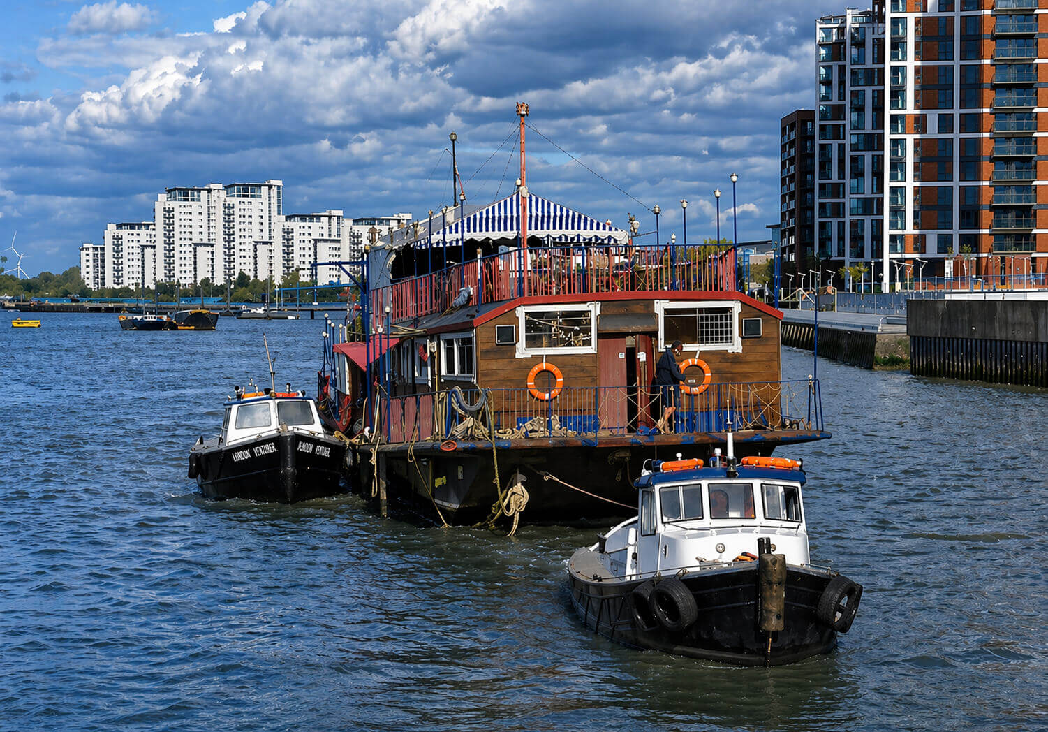 Regalia static houseboat