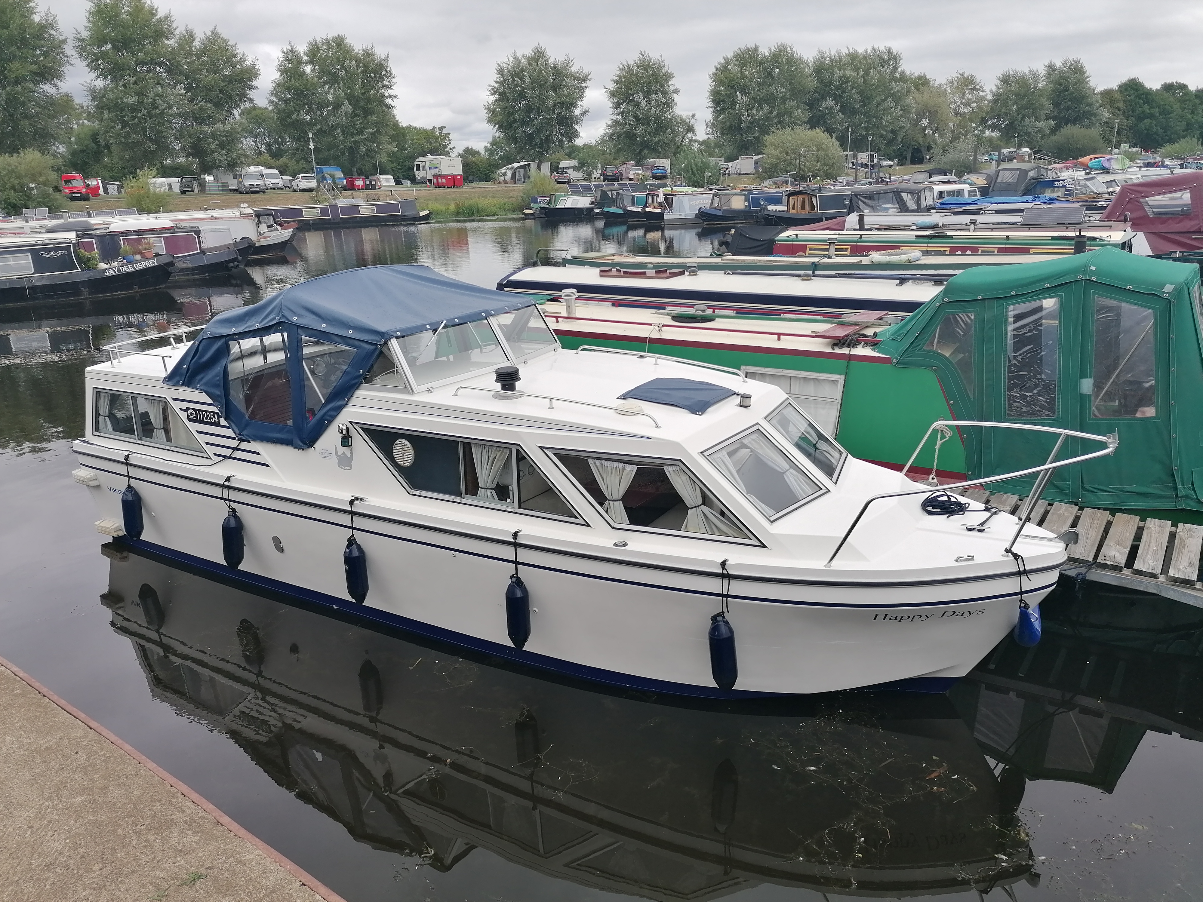Happy Days Viking 26 Centre Cockpit Canal & River Cruiser